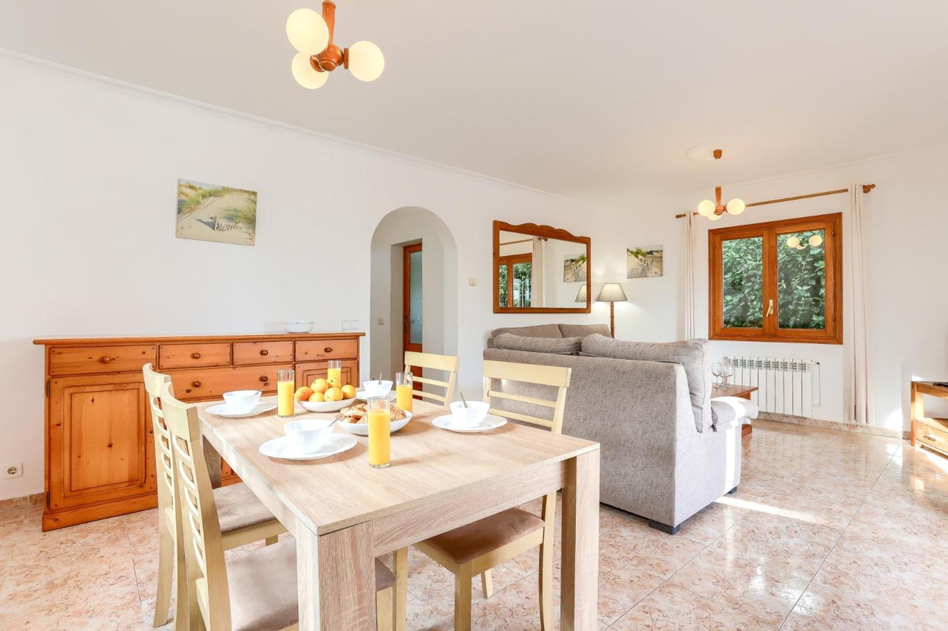 Villa Angel Luis By *